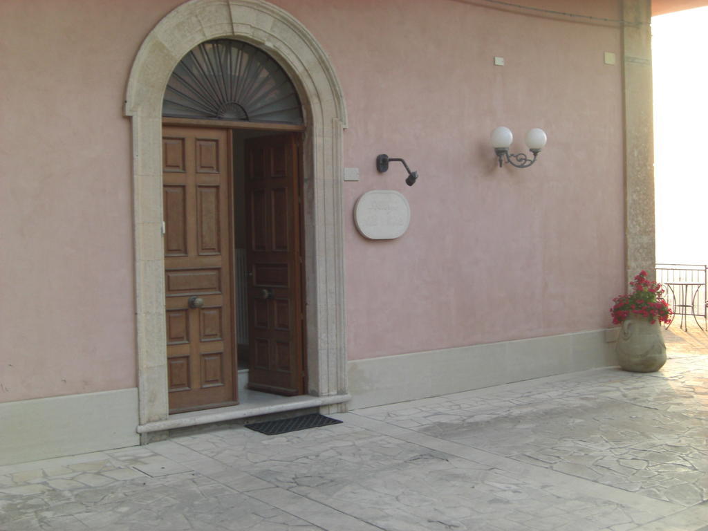 Albergo Villa Nobile キアラモンテ・グルフィ エクステリア 写真
